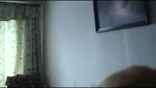 Трахают зрелую русскую мамочку на хате