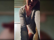 MyLittlegi два пальчика в попку