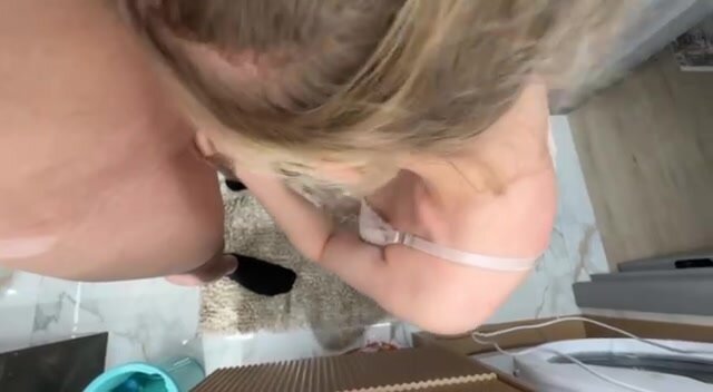 -Nezukoo- ,сосёт парню,слив,минет,трах в рот