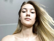 -lana-chester- Встретила курьера голой