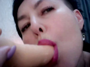 Elenaza (Elenaza01) - Зрелая днепровская шлюшка вновь радует нас своей искренней дрочкой... ))