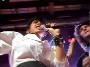 Sabrina Salerno под юбкой