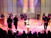 Sabrina Salerno под юбкой