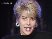 C.C.Catch black pantyhose