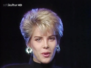 C.C.Catch black pantyhose