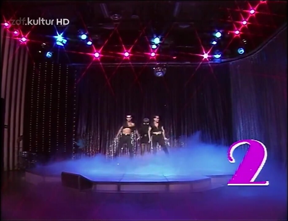 C.C.Catch black pantyhose