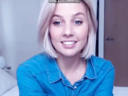 Красотка izabella показывает письку