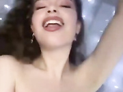 YourLadyyy голая ванна грудь