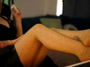 D_i_aM апскирт в колготках в горошек