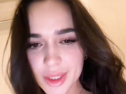 -Sasha-Orlova-дрочка в туалете-2