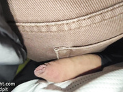 Прккрасная большая жопа девушки в джинсах доставида много удовольствия моему хую в автобксе