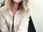 cutiekitty спалилась в примерочной при дрочке