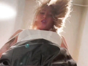 Di-Fm в бесшовных колготках