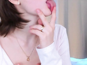 elannand: случайные сиськи