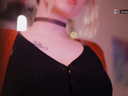 D_i_aM апскирт в колготках со швом-2