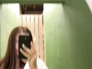 OrgazMia сиськи в туалете