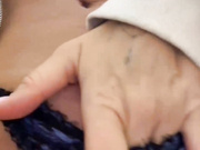 OrgazMia сиськи в туалете