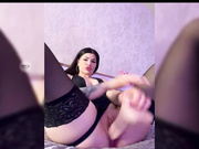 -MaybeBaby- ебётся с большим дилдо