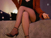 D_i_aM апскирт в колготках со швом-3