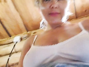 Модель в чате