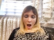 Модель в чате