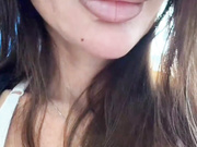 OrgazMia спалилась на камеру