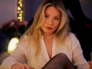 D_i_aM апскирт в колготках в горошек-3