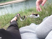 Девица отсосала