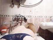 Девица ванне