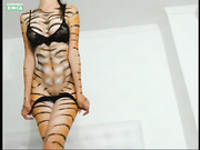 curvy Danielle тигрица