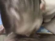 Кончает в КИСКУ трахает с мужем