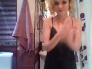 aishvariya моет сисю и писю