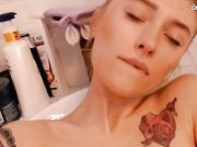 DONTKILLMVIBE bubble bath 2