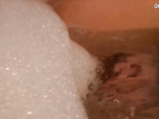 DONTKILLMVIBE bubble bath 2