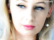 Olimpya показала сиськи