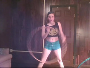 Bella_Mai (шоу с обручем)