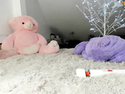 Amalianilsson (классно трахает себя) 2018